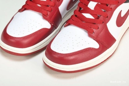 Low Reverse Black  Toe 1 Retro Jordan 0825